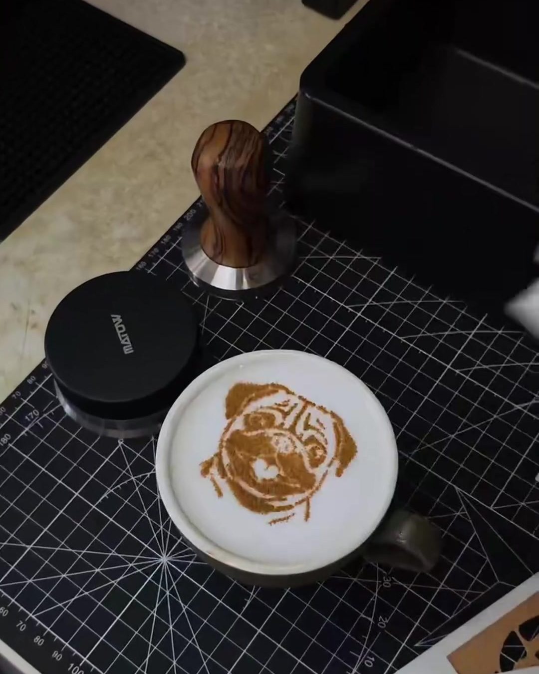 taza carlino